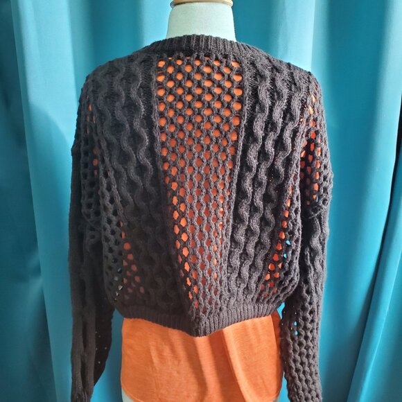 NWT Make a Bold Statement with this Unique Open Knit Sweater!  M/L/XL - Picture 8 of 10